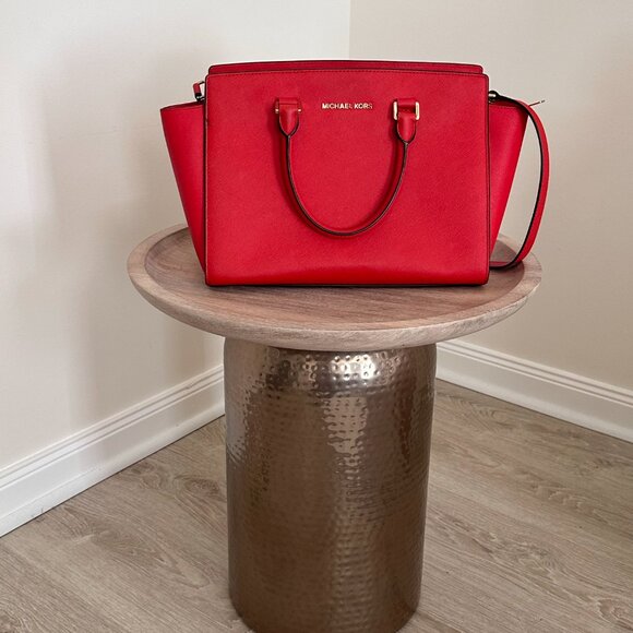 Michael Kors Selma Bag - Picture 9 of 14